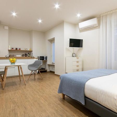 Aqualago Casa Vacanze Apartment E فيربانيا المظهر الخارجي الصورة